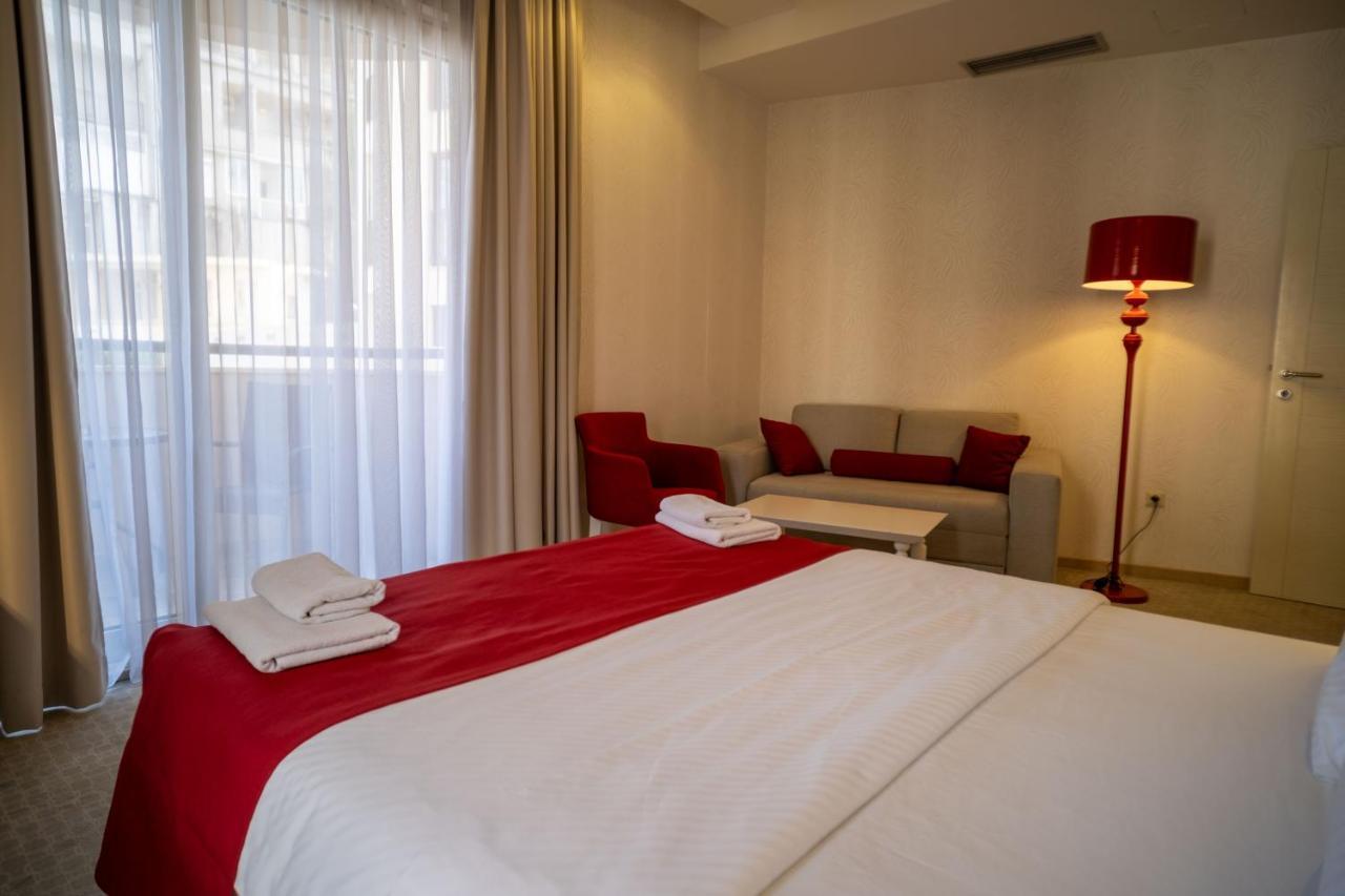 Hotel Atina